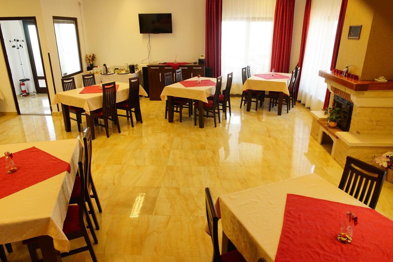 Pensiunea Cheile Apusenilor Sandulesti Экстерьер фото